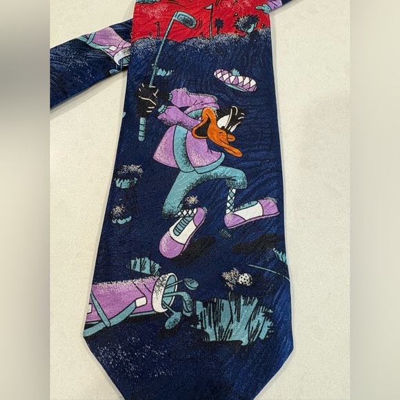 Vintage Looney Tunes Daffy Duck Golf Tie - Red & Navy Cartoon Novelty - Picture 5 of 7